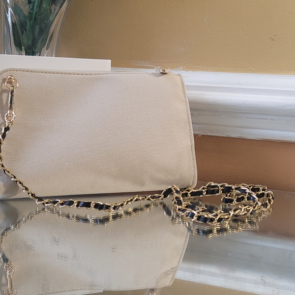 Dior - Picture 12 of 16